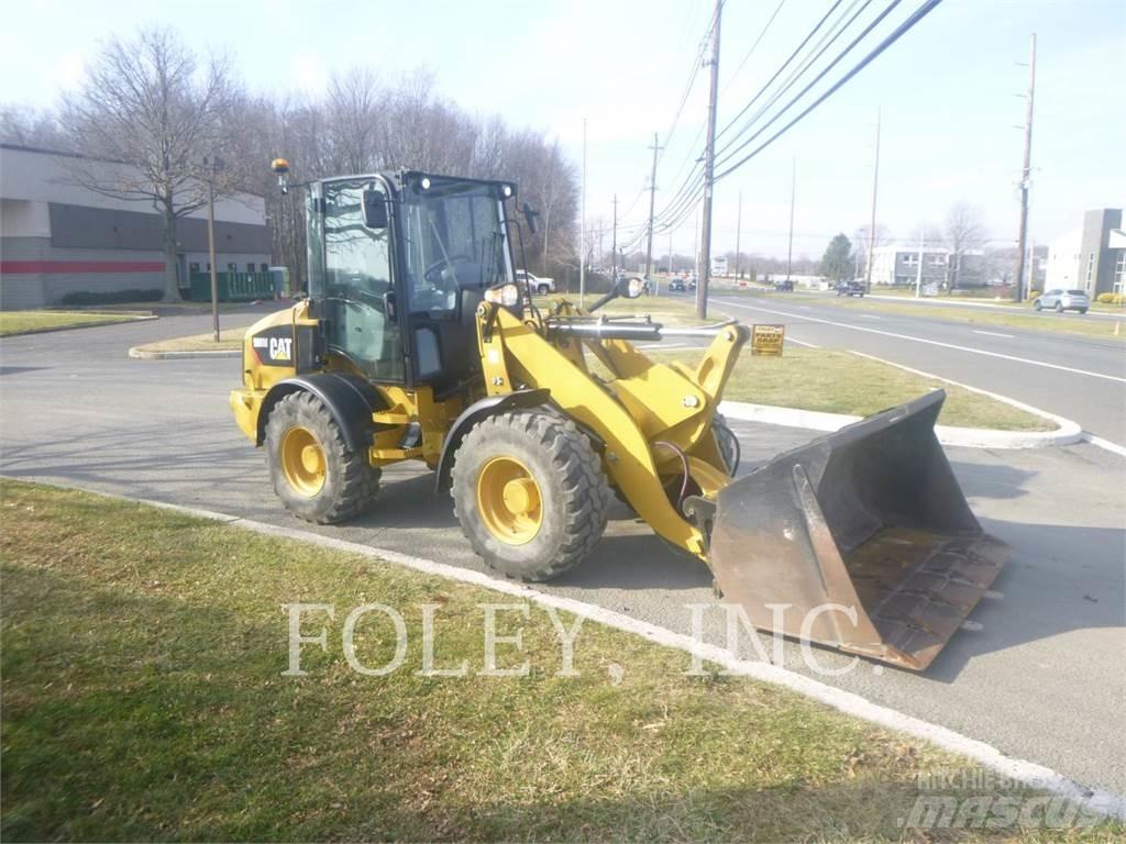 CAT 908M Φορτωτές με λάστιχα (Τροχοφόροι)
