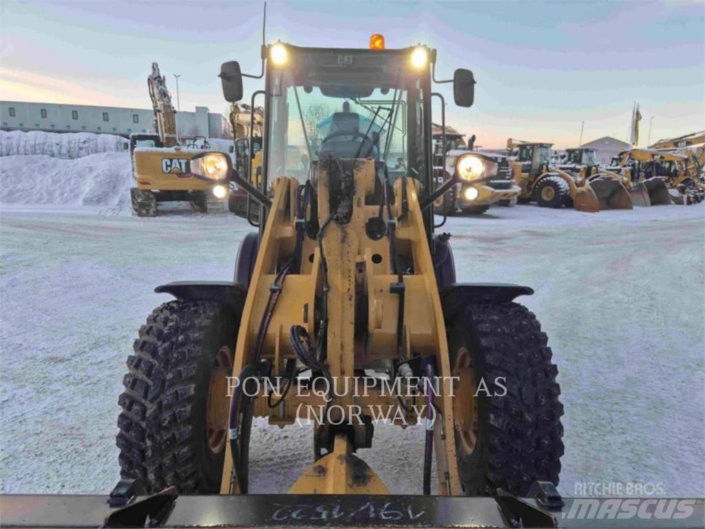 CAT 908M Φορτωτές με λάστιχα (Τροχοφόροι)