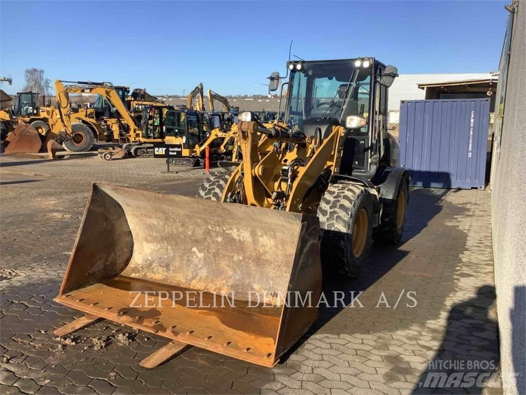 CAT 908M Φορτωτές με λάστιχα (Τροχοφόροι)