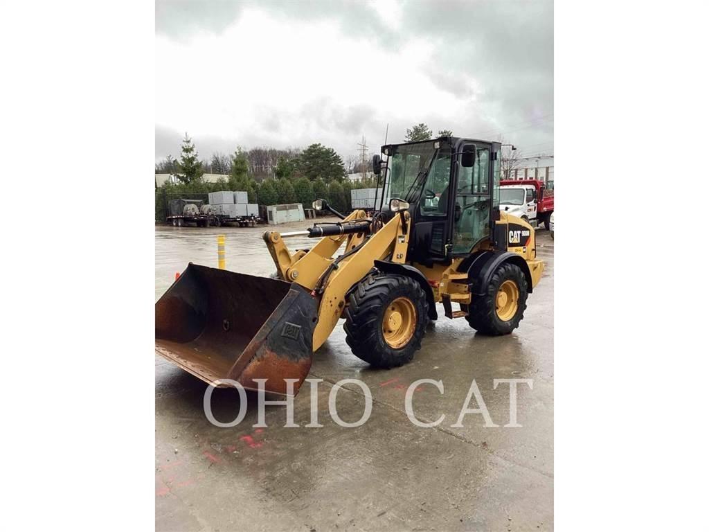 CAT 908M Μίνι φορτωτές