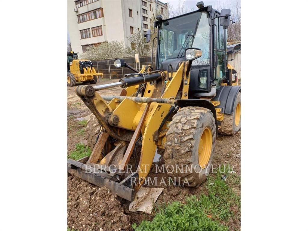 CAT 908M Φορτωτές με λάστιχα (Τροχοφόροι)