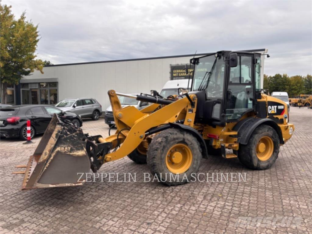 CAT 908M Φορτωτές με λάστιχα (Τροχοφόροι)