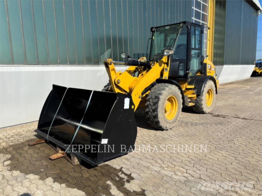 CAT 908M Φορτωτές με λάστιχα (Τροχοφόροι)