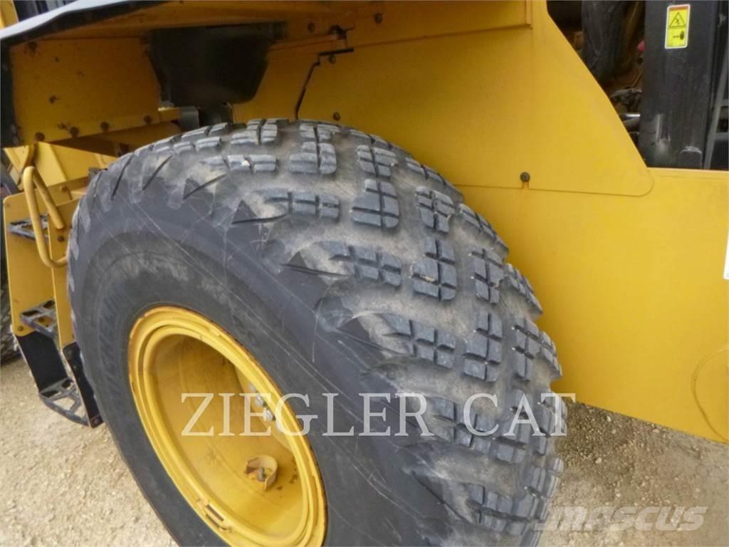 CAT 926M Φορτωτές με λάστιχα (Τροχοφόροι)