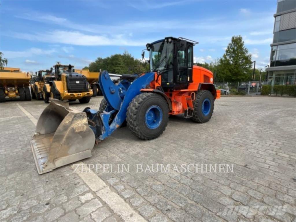 CAT 926M Φορτωτές με λάστιχα (Τροχοφόροι)