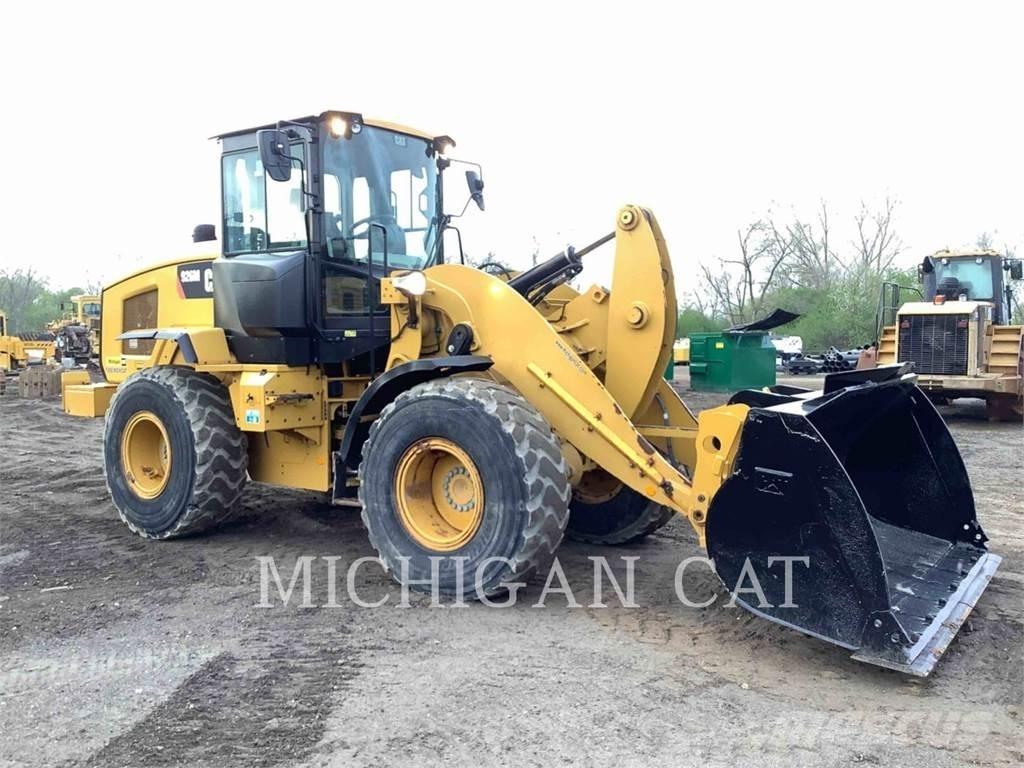 CAT 926M Q Φορτωτές με λάστιχα (Τροχοφόροι)
