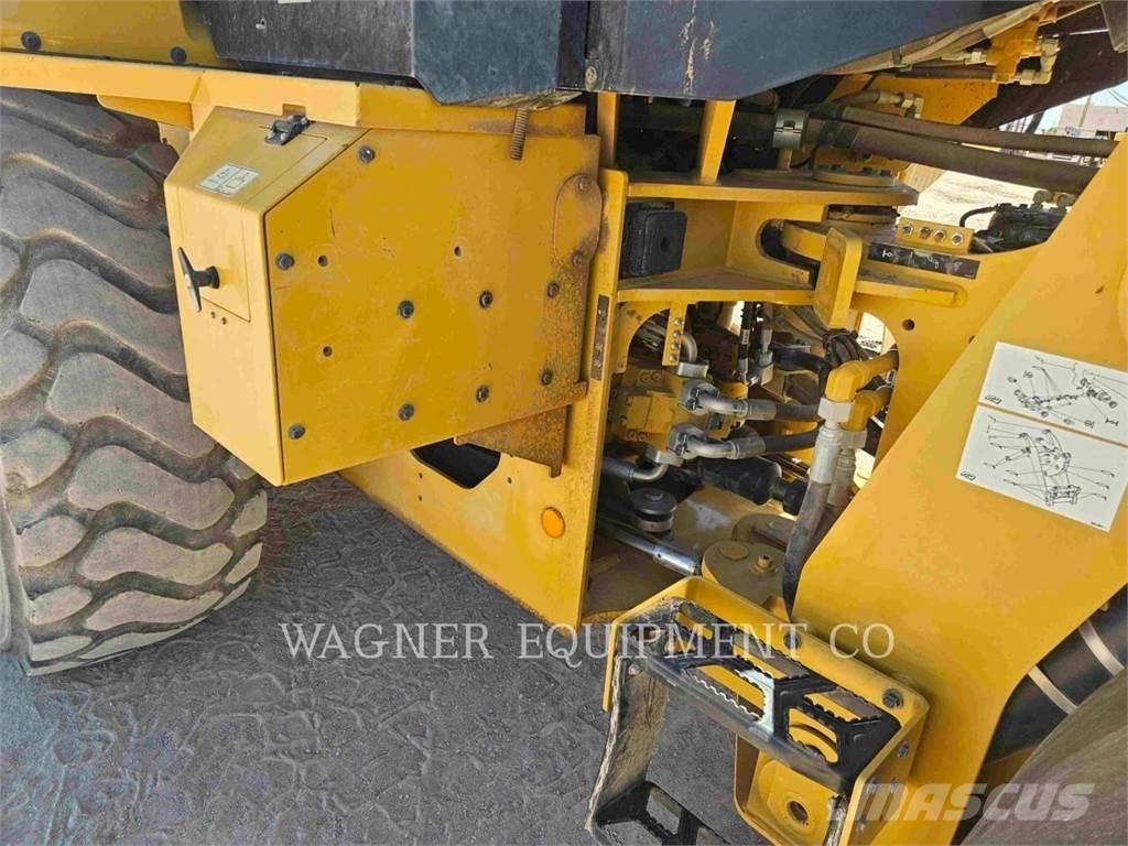 CAT 938M Φορτωτές με λάστιχα (Τροχοφόροι)