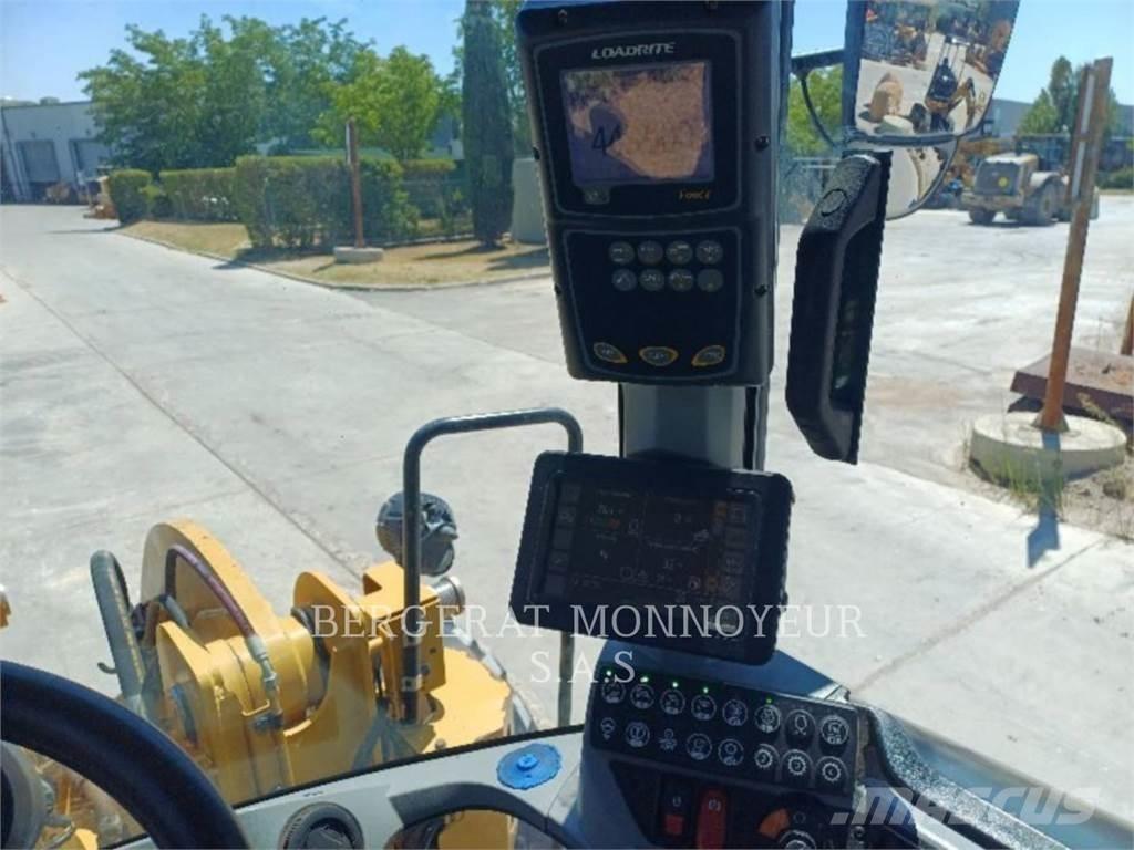 CAT 938M Φορτωτές με λάστιχα (Τροχοφόροι)