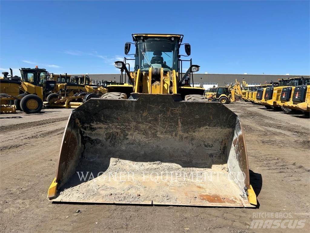 CAT 962M Φορτωτές με λάστιχα (Τροχοφόροι)