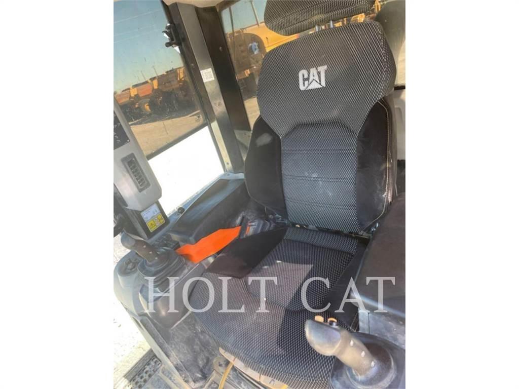 CAT 963 Φορτωτές με ερπύστριες