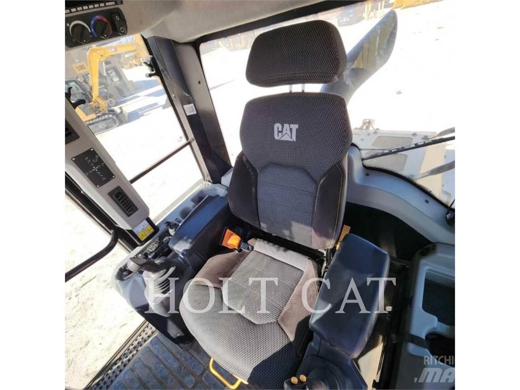 CAT 963 Φορτωτές με ερπύστριες