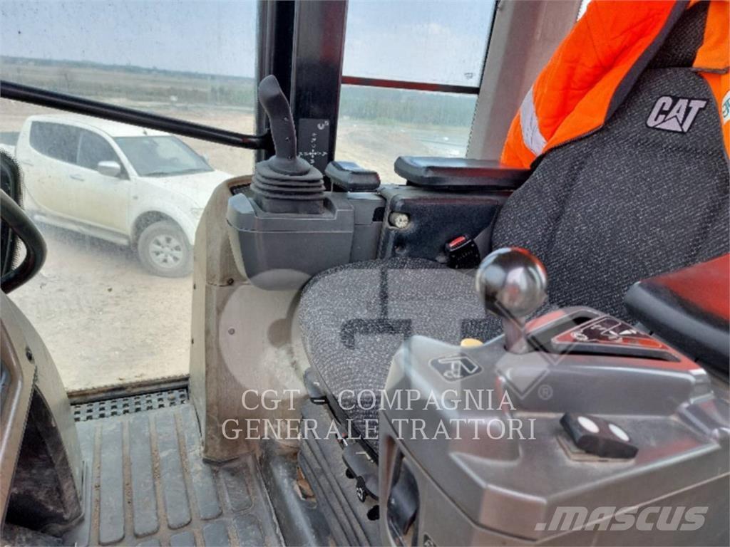 CAT 963D Φορτωτές με ερπύστριες