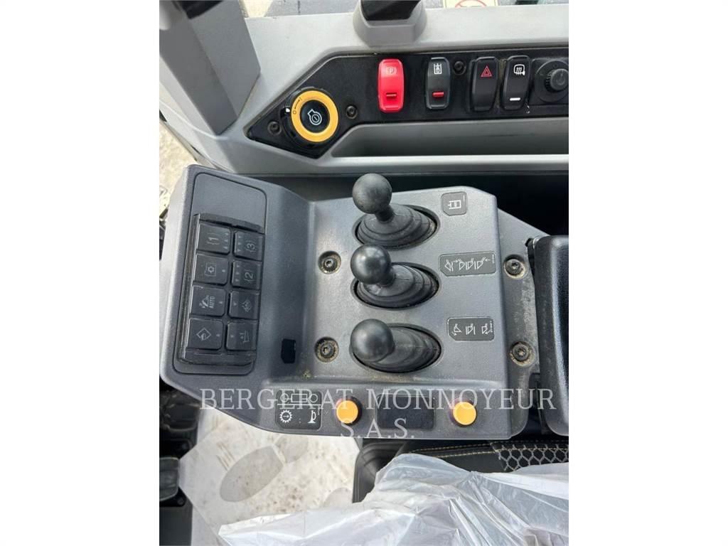 CAT 966 Φορτωτές με λάστιχα (Τροχοφόροι)