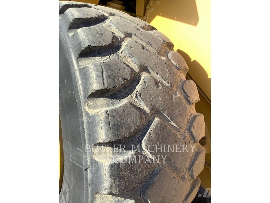 CAT 966G Φορτωτές με λάστιχα (Τροχοφόροι)