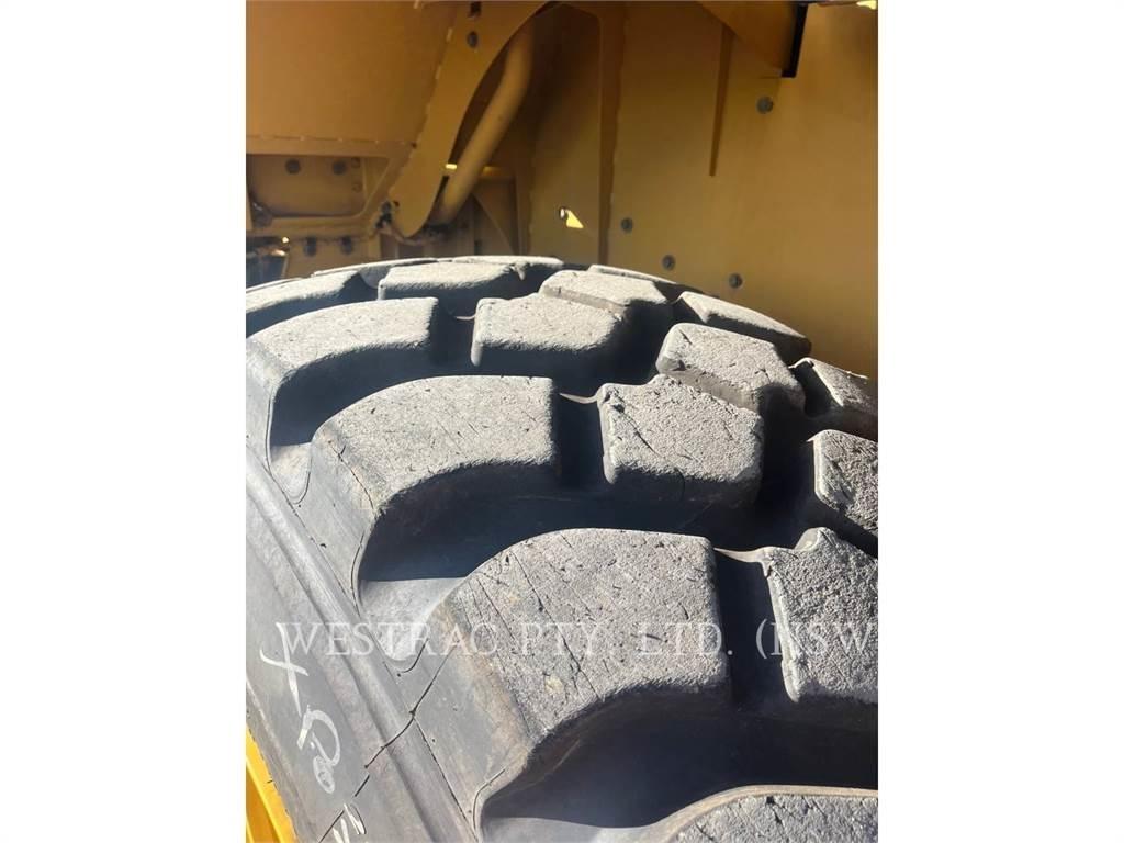 CAT 972M Φορτωτές με λάστιχα (Τροχοφόροι)