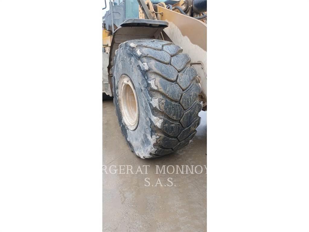CAT 972M Φορτωτές με λάστιχα (Τροχοφόροι)