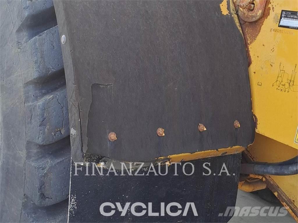 CAT 972M Φορτωτές με λάστιχα (Τροχοφόροι)