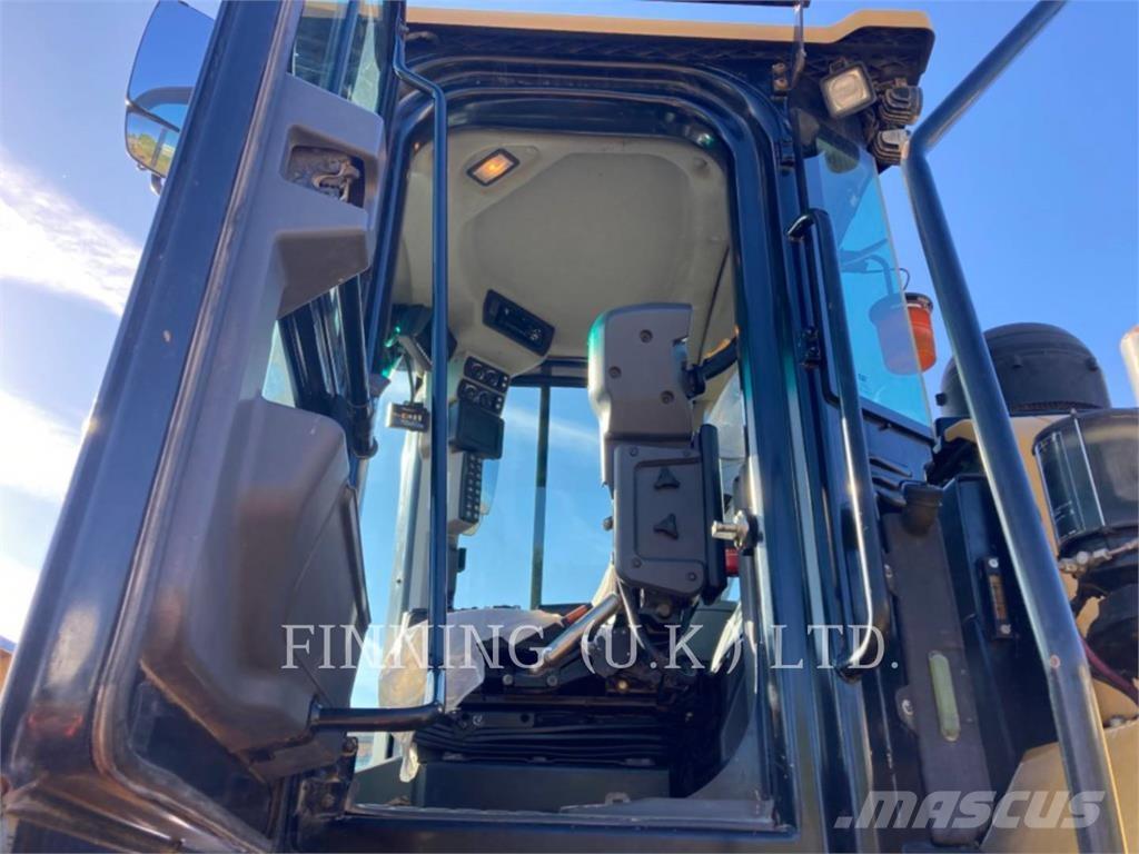 CAT 972M Φορτωτές με λάστιχα (Τροχοφόροι)