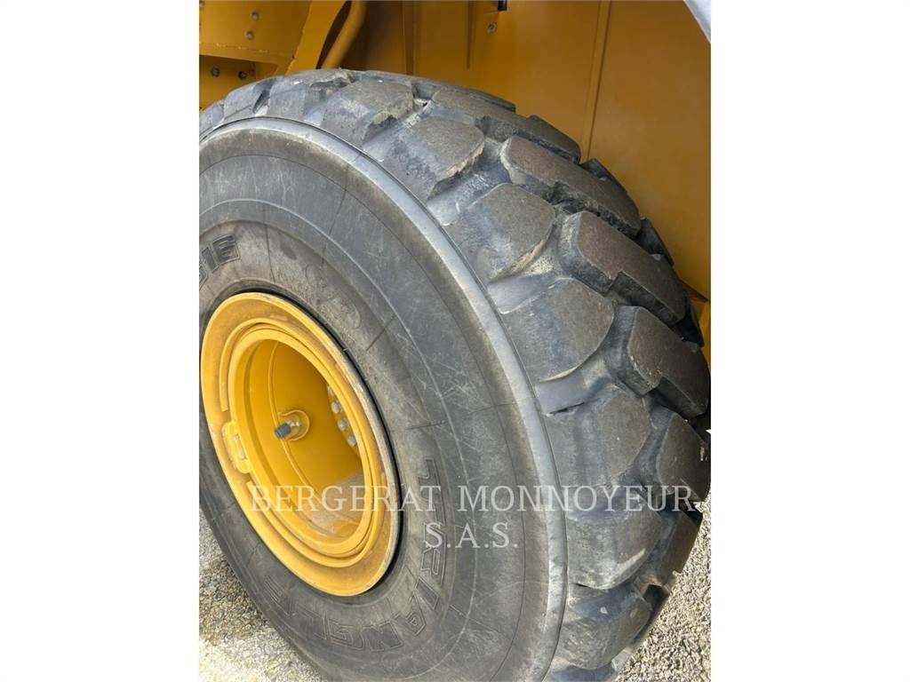 CAT 972M XE Φορτωτές με λάστιχα (Τροχοφόροι)