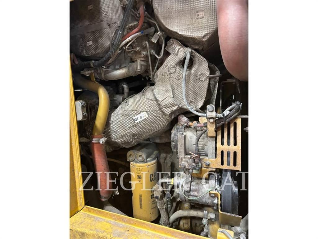 CAT 973K Φορτωτές με ερπύστριες