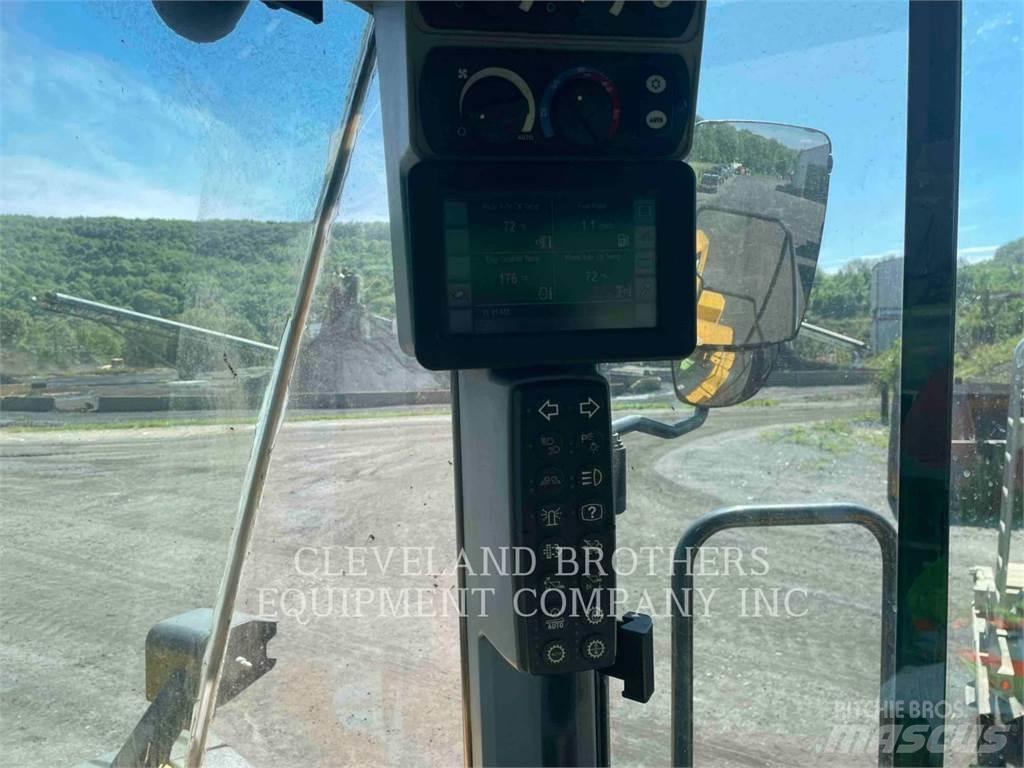 CAT 982M Φορτωτές με λάστιχα (Τροχοφόροι)