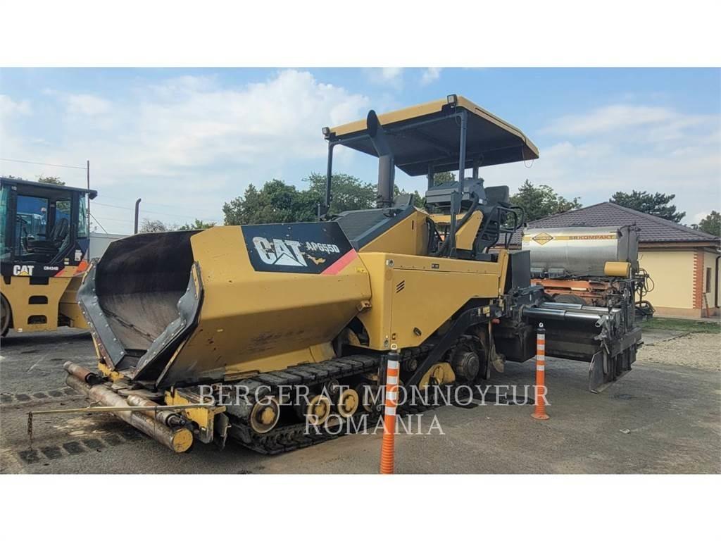 CAT AP-655D Επίστρωση ασφάλτου