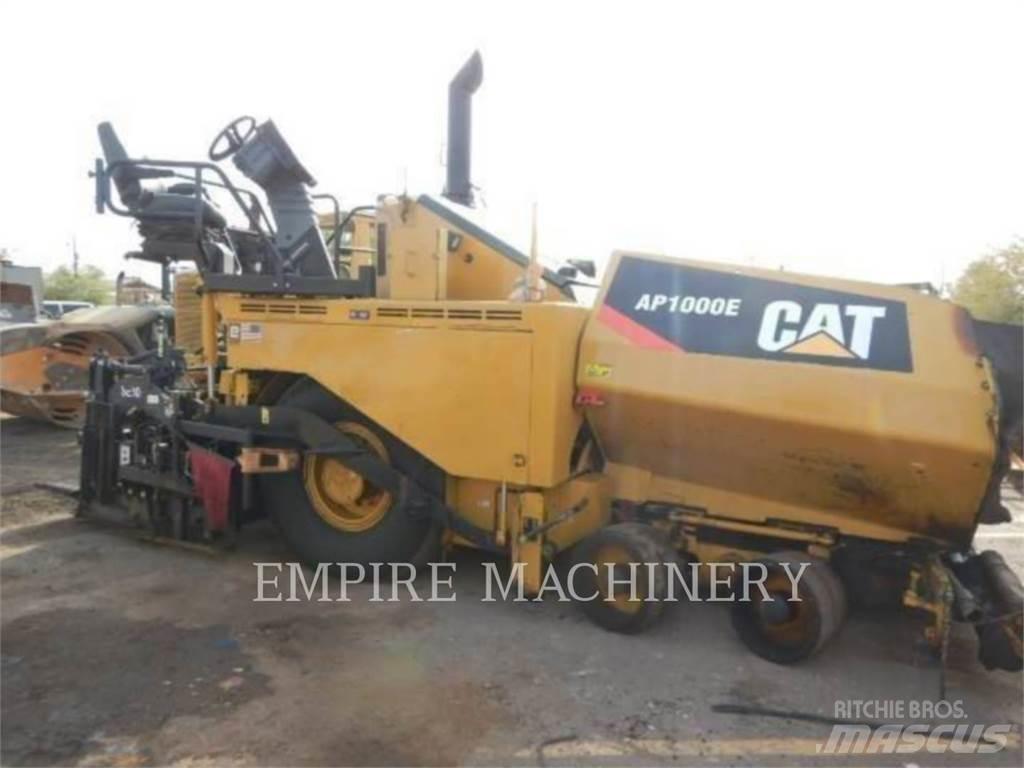 CAT AP1000E Επίστρωση ασφάλτου