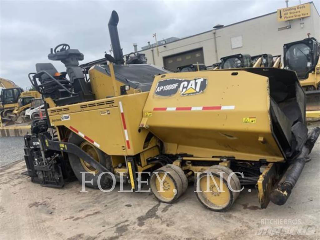 CAT AP1000F Επίστρωση ασφάλτου
