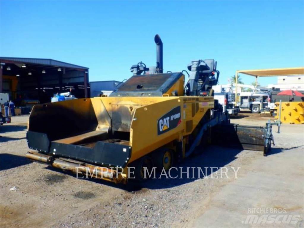 CAT AP1000F Επίστρωση ασφάλτου