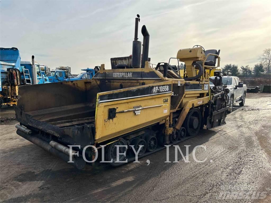CAT AP1055B Επίστρωση ασφάλτου