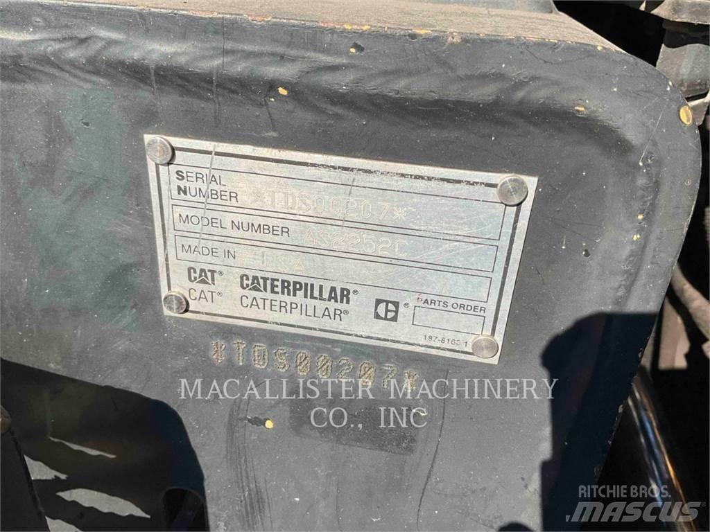 CAT AP500E Επίστρωση ασφάλτου