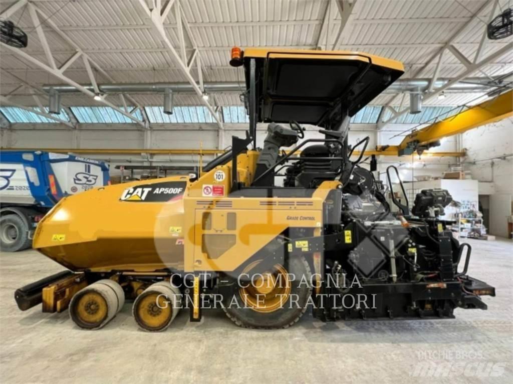 CAT AP500F Επίστρωση ασφάλτου