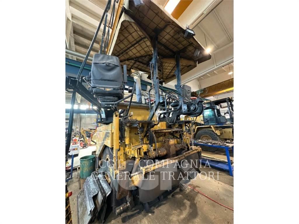 CAT AP600D Επίστρωση ασφάλτου