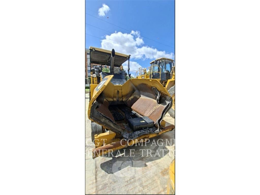 CAT AP600F Επίστρωση ασφάλτου