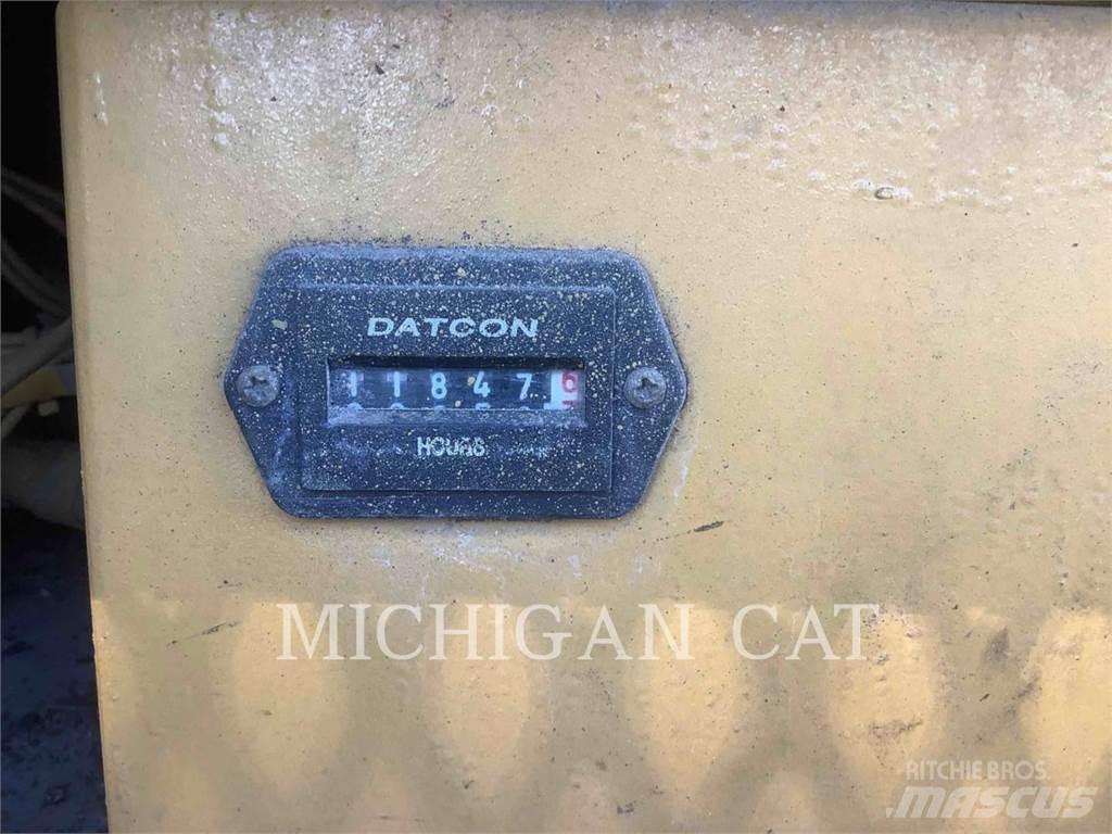 CAT AP650B Επίστρωση ασφάλτου