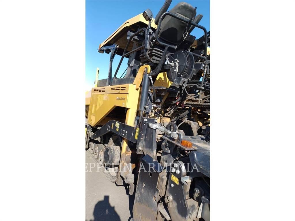 CAT AP655FLRC Επίστρωση ασφάλτου