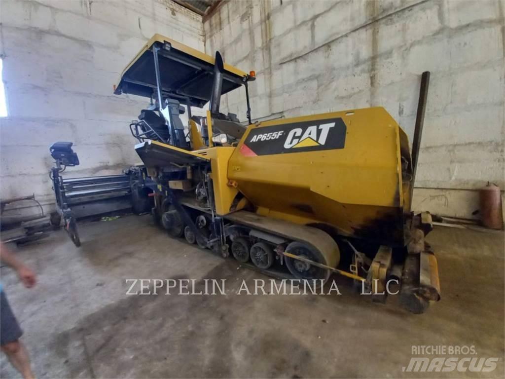 CAT AP655FLRC Επίστρωση ασφάλτου