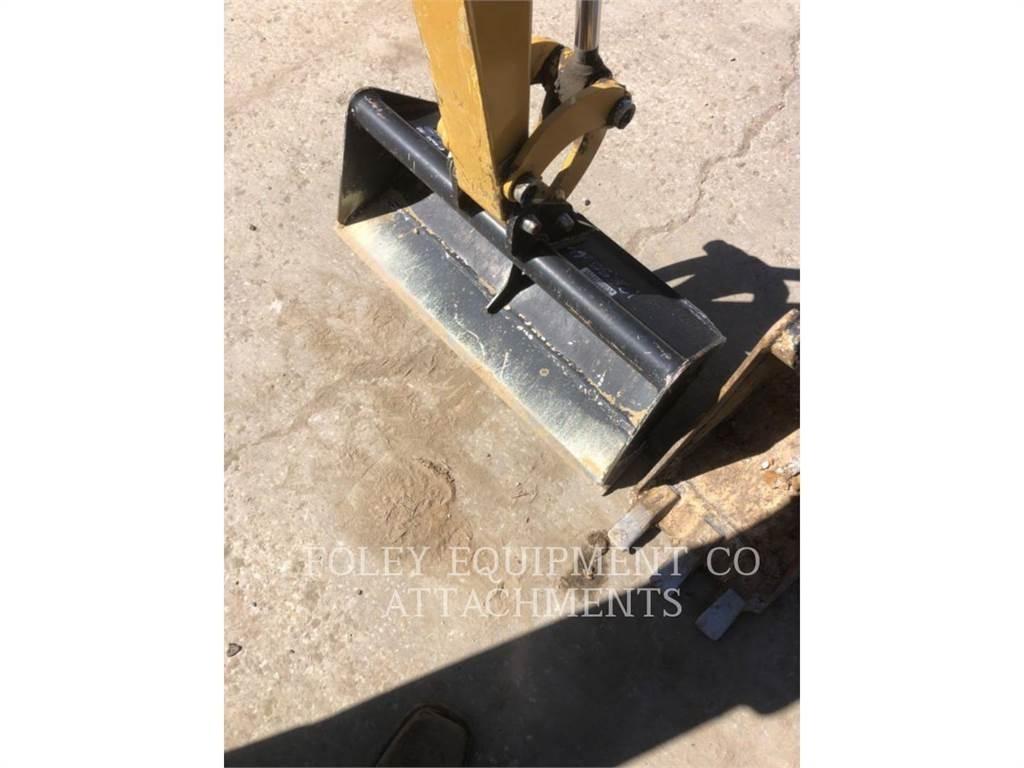CAT BK300P28 Εκσκαφείς με ερπύστριες