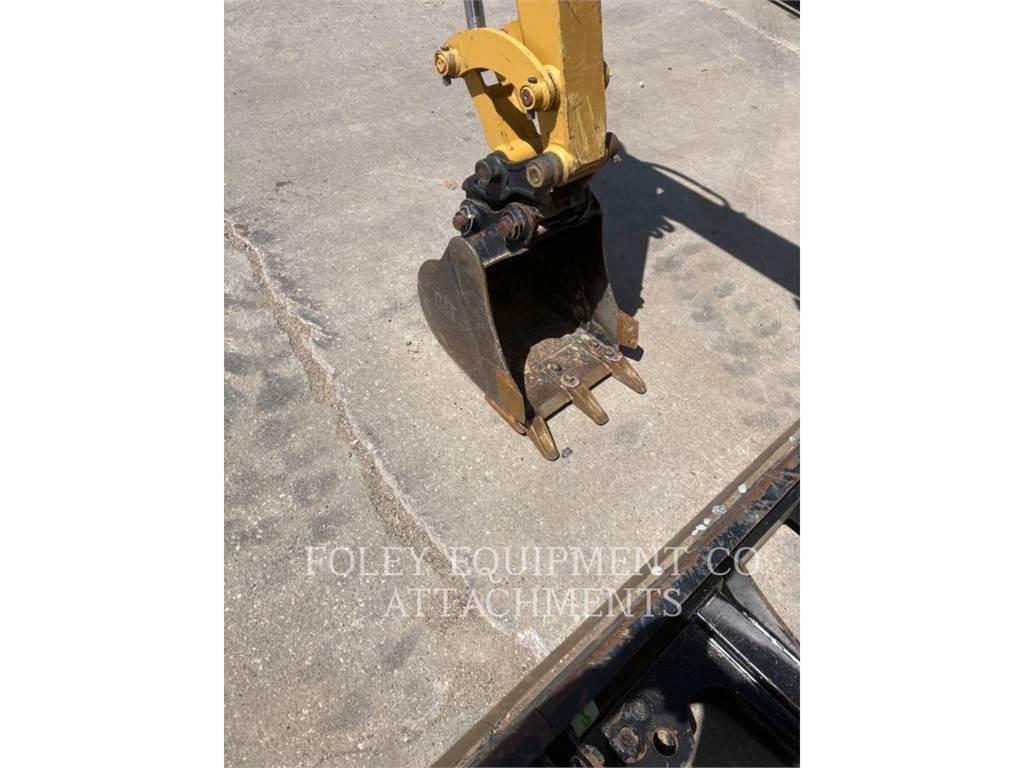 CAT BK302P18 Εκσκαφείς με ερπύστριες