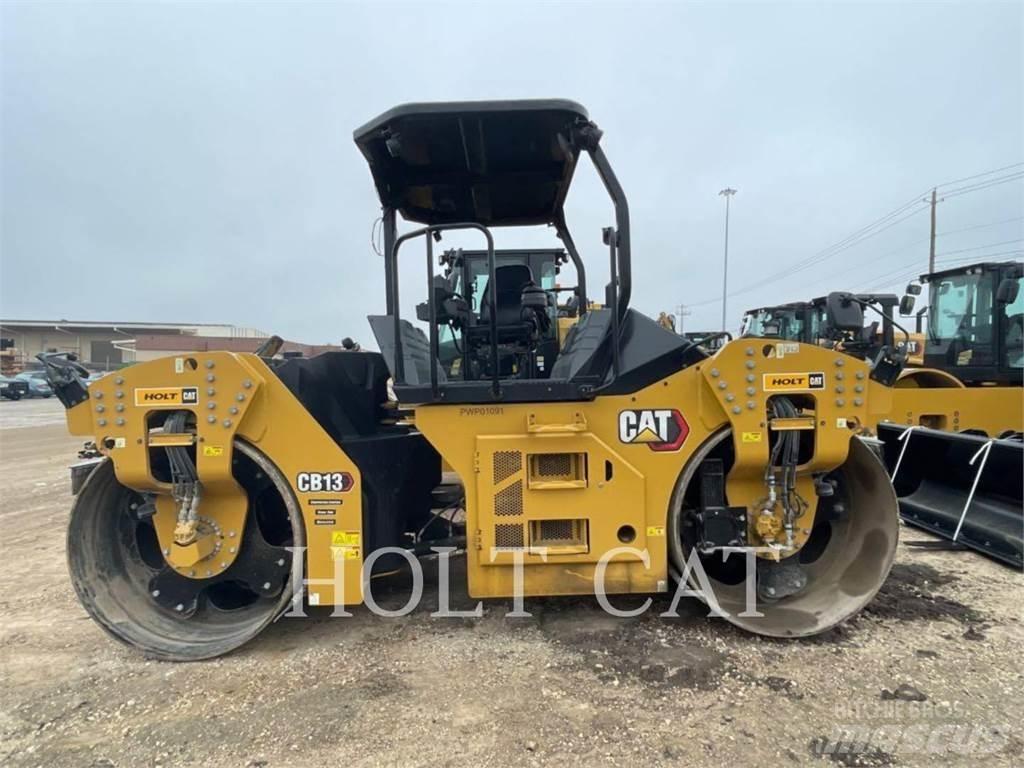 CAT CB13 Οδοστρωτήρες μονού κυλίνδρου