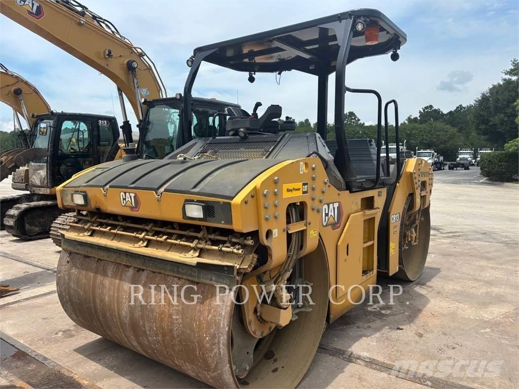 CAT CB13 OSC Οδοστρωτήρες διπλού κυλίνδρου