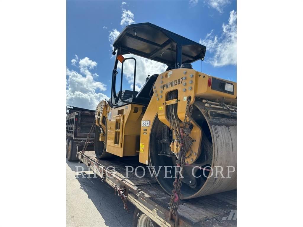 CAT CB13 OSC Οδοστρωτήρες διπλού κυλίνδρου