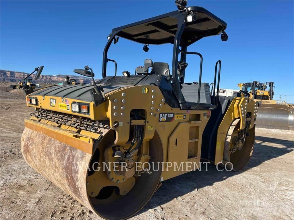 CAT CB15 Κύλινδροι συμπίεσης εδάφους