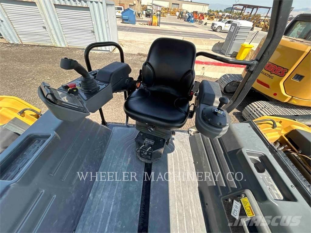 CAT CB15 CW VV Οδοστρωτήρες διπλού κυλίνδρου