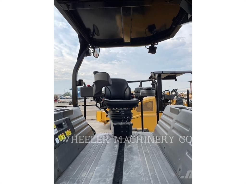 CAT CB15 CW VV Οδοστρωτήρες διπλού κυλίνδρου