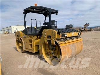 CAT CB15 VV Οδοστρωτήρες διπλού κυλίνδρου
