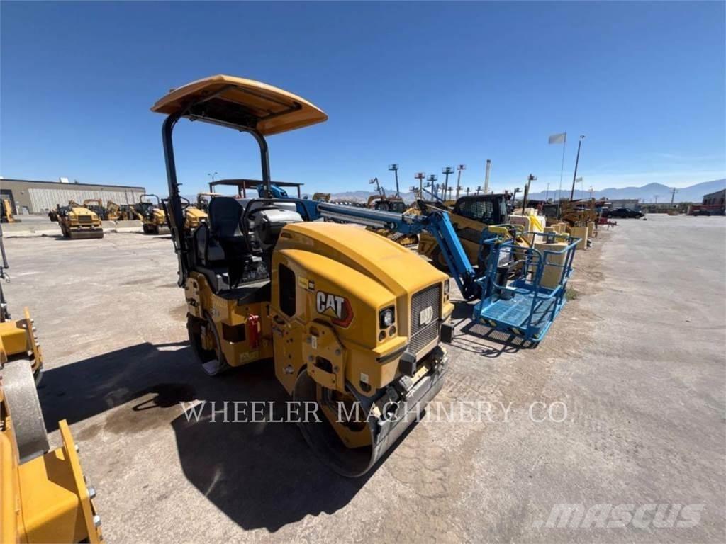 CAT CB2.5 Οδοστρωτήρες διπλού κυλίνδρου