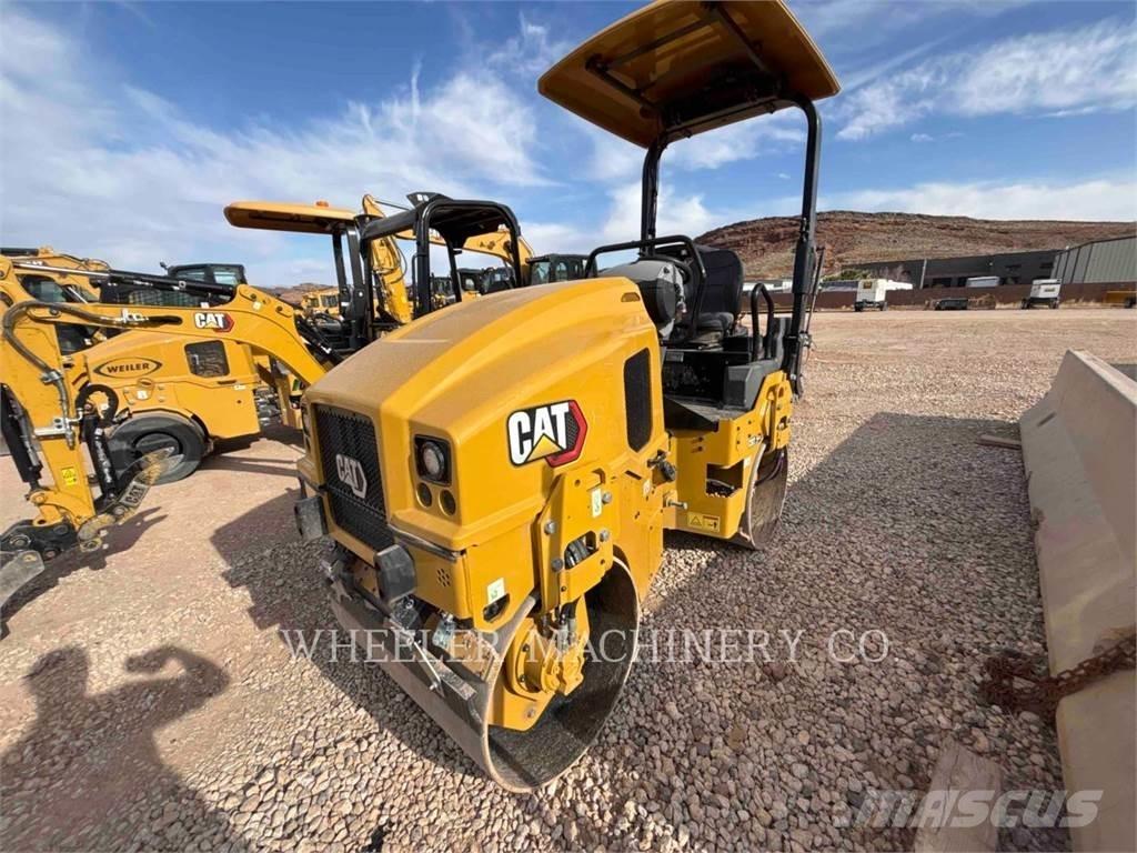 CAT CB2.5 GC Οδοστρωτήρες διπλού κυλίνδρου