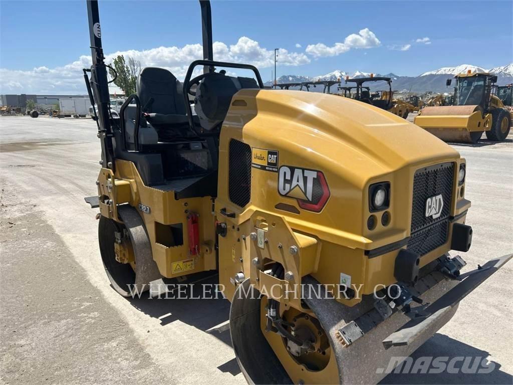CAT CB2.7 Οδοστρωτήρες διπλού κυλίνδρου