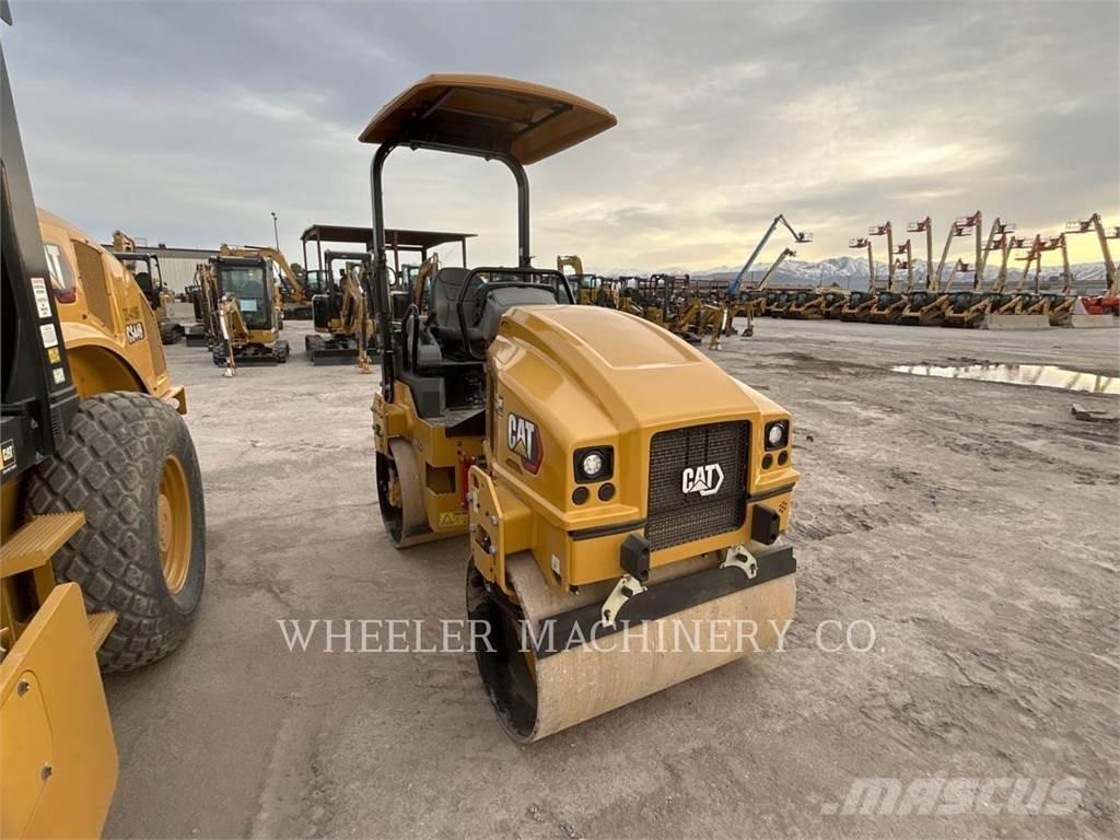 CAT CB2.7 GC Οδοστρωτήρες διπλού κυλίνδρου